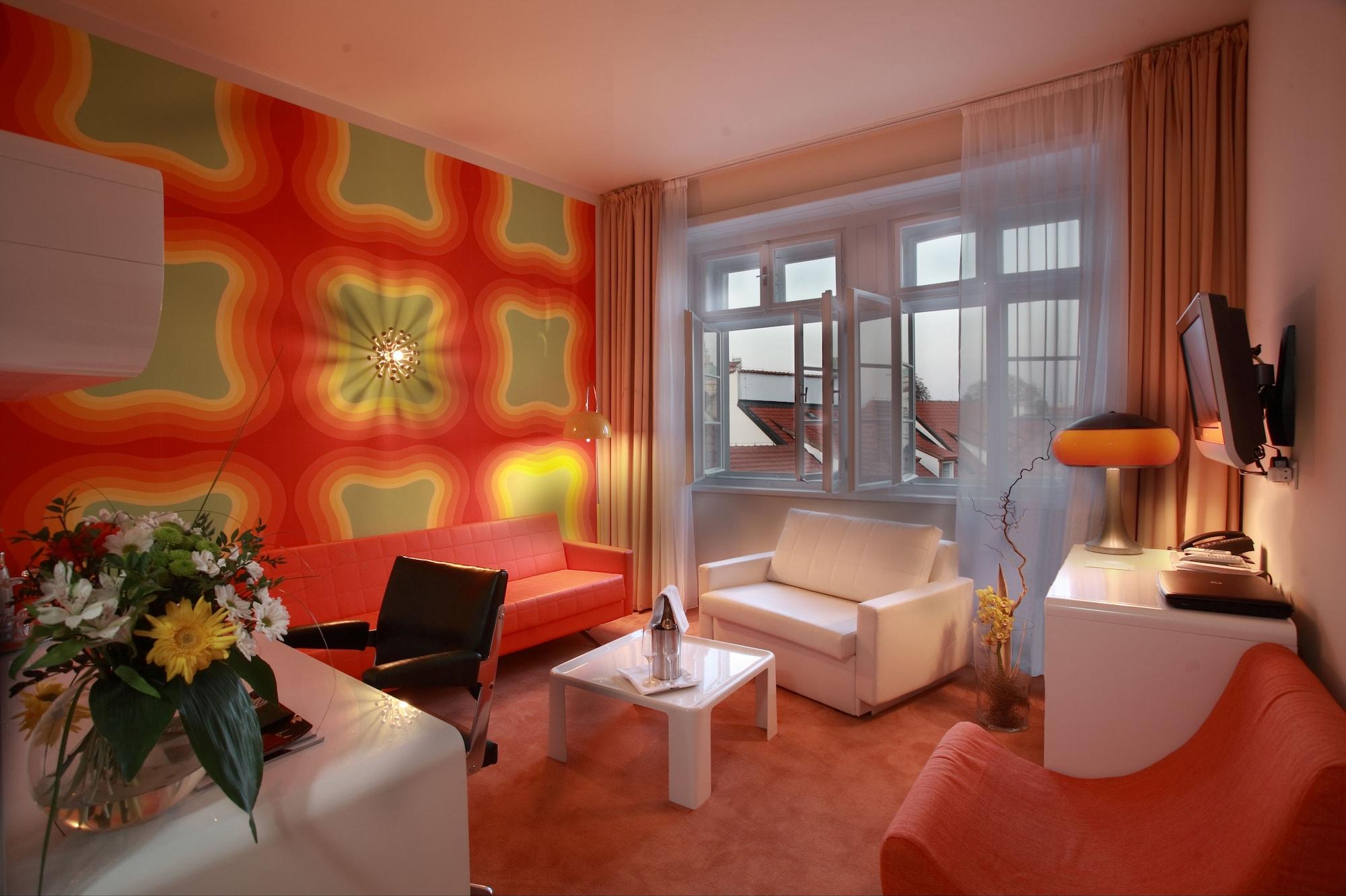 Otel Lh Vintage Design Sax Prag
